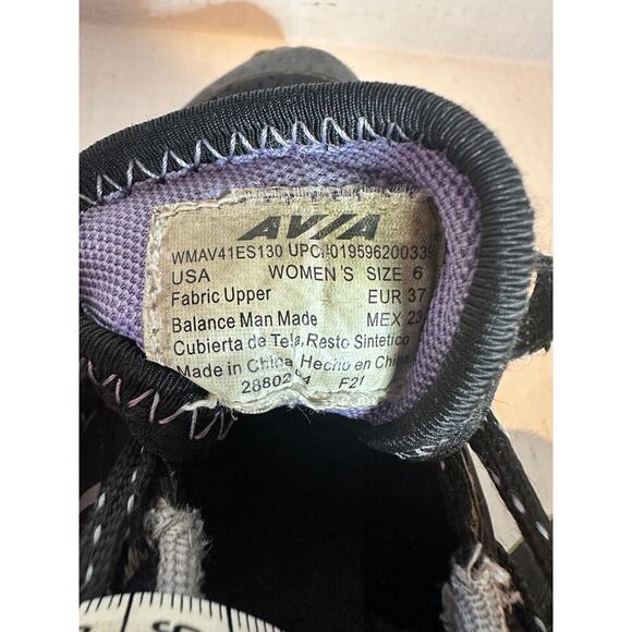 Avia Women Size US 6  Sneaker Black Trail Outdoors Running Gorpcore All Terrain - Picture 9 of 10